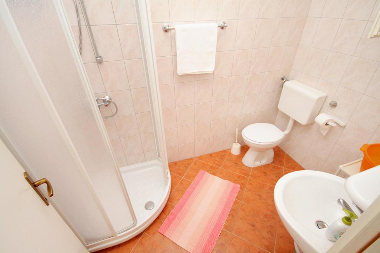 Apartments With A Parking Space Novi Vinodolski - 5587 Ngoại thất bức ảnh